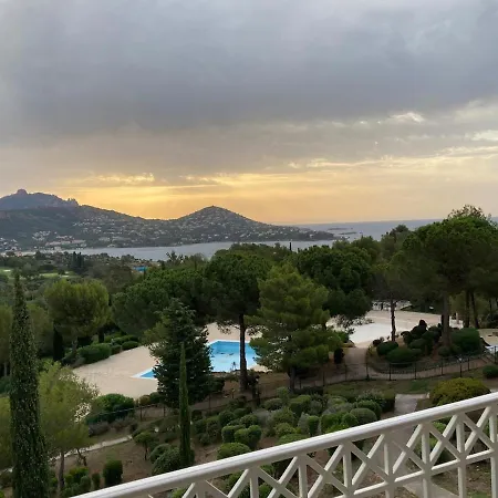 아파트 Du Hameau De Cap Esterel